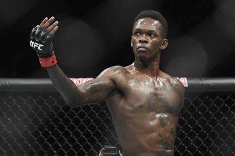 what weight is israel adesanya